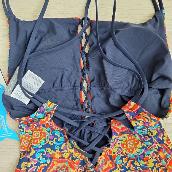 Skinny Dippers Women's Lace Up Front Removable Cup One-piece Swimsuit - Large - Picture 12 of 13